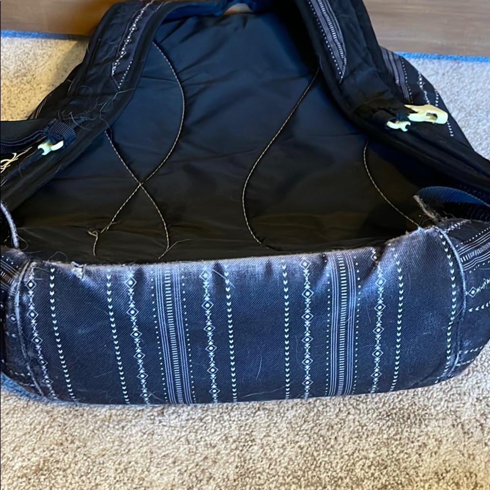 Dakine Backpack - Picture 7 of 7